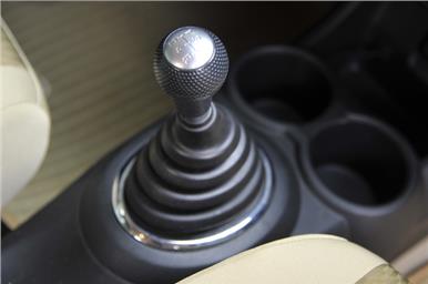 The 5-speed manual gearbox has crisp shifting action. 
