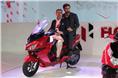 Ranbir Kapoor and Hero MotoCorp MD & CEO, Pavan Munjal on the Hero ZIR.