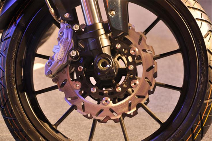 Twin disc brakes will help stop its 12-spoke front wheel.