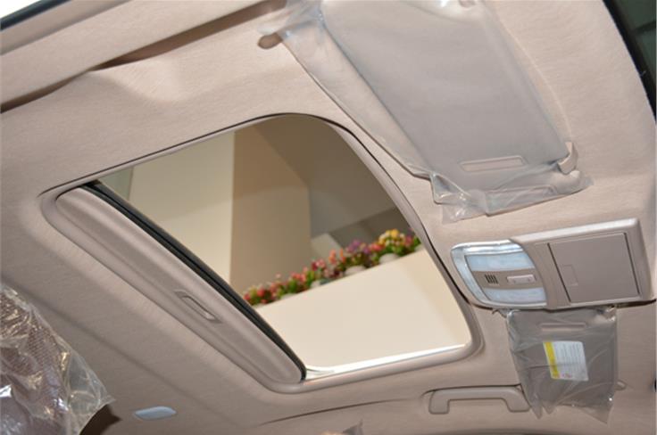 One of the main equipment additions on the XUV Xclusive is the sunroof. 
