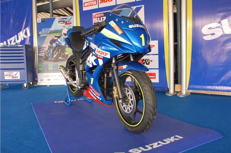 The Suzuki Gixxer Cup is a one-make racing series to take place this year from June to October, 2015.