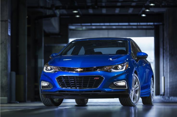 Chevrolet is expected to launch the next-gen Cruze in India sometime next year. The new car is based on an all-new platform making it larger and lighter than its predecessor.

