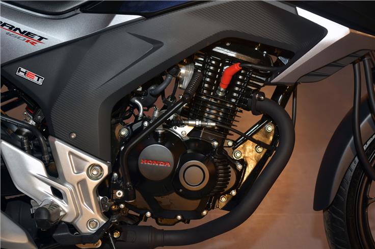 The tried and tested Honda CB Unicorn 160's heart is used with the CB Hornet 160R.