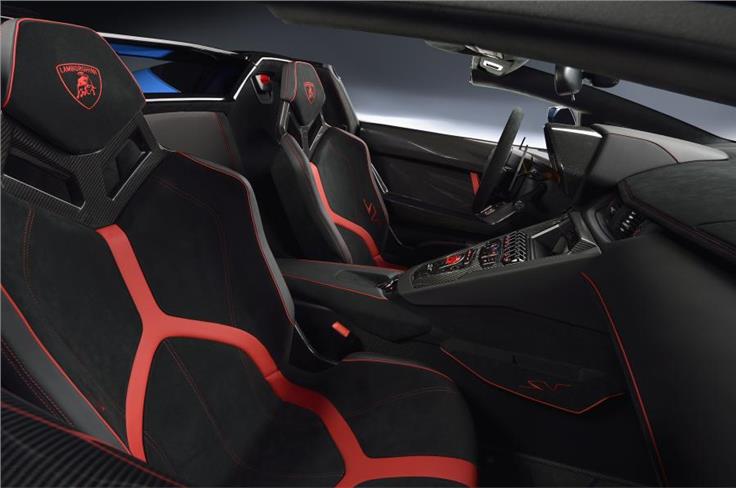 Lamborghini Aventador Superveloce Roadster interior.