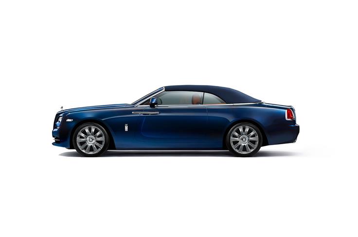 Rolls Royce Dawn side profile with the roof up.
