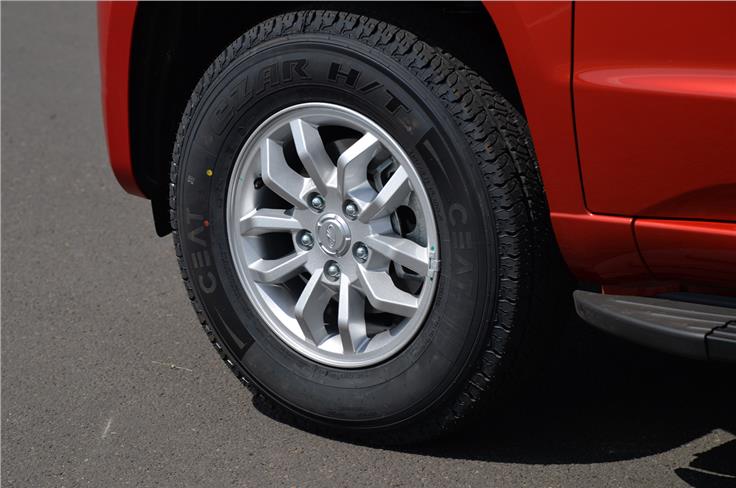 The 15-inch alloys wear fat 75-profile tyres.
