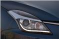 Projector headlamps with LED daytime running lights are only equipped on the top-spec Baleno.