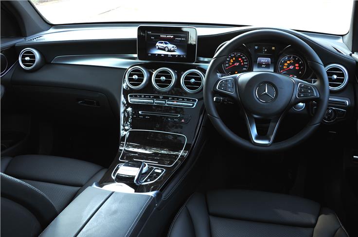 The GLC&#8217;s classy and premium cabin is very similar to that of the C-class and it comes with the same exemplary build quality.