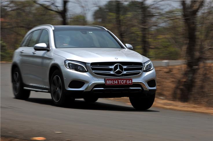 Tall cabin and wide nose makes the GLC look big.