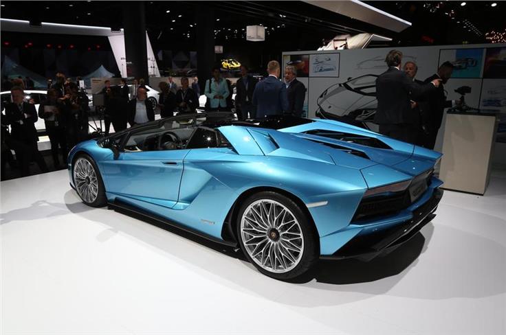 Lamborghini Aventador S Roadster is powered by a 740hp, 6.5-litre V12 engine.