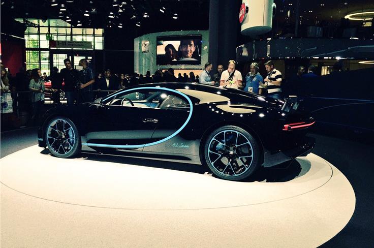 The Bugatti Chiron has just set the world record managing the 0-400kph-0 sprint in 42 seconds.