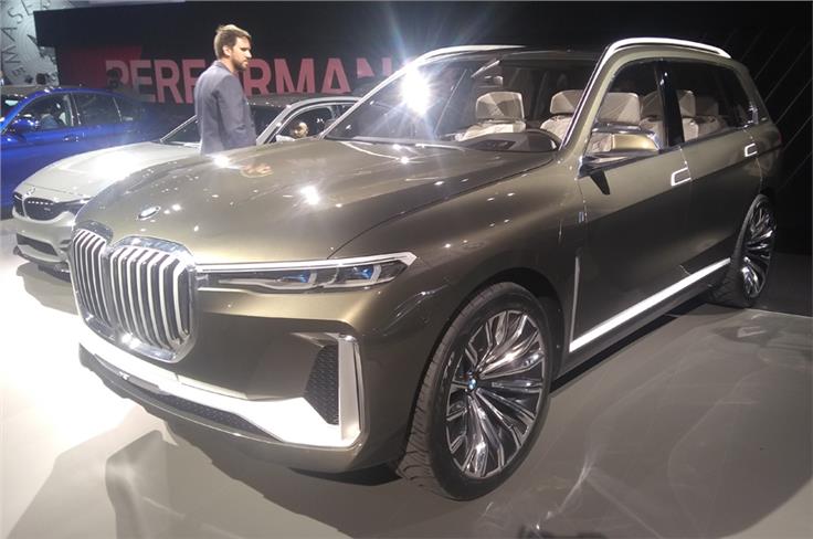 BMW Concept X7 iPerformance.