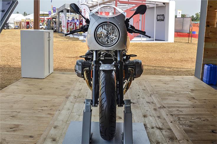 BMW R nineT Racer front view.