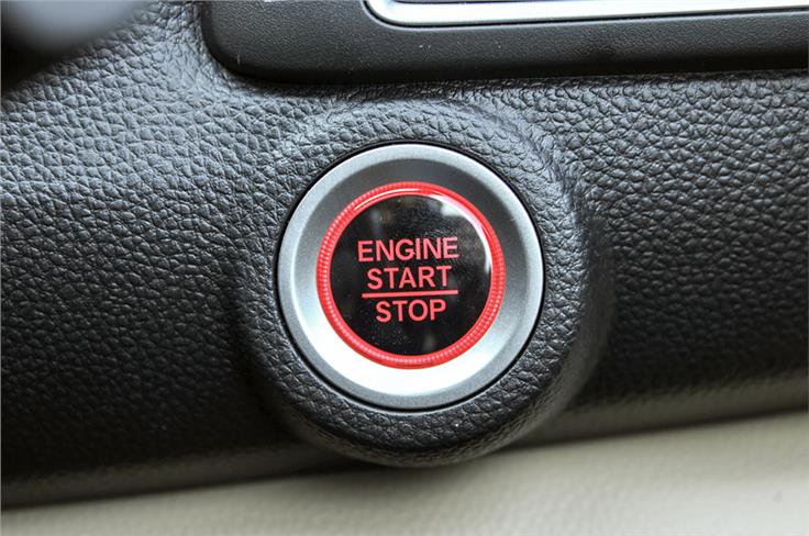 Start-stop button has a pulsating effect like some Jaguars.