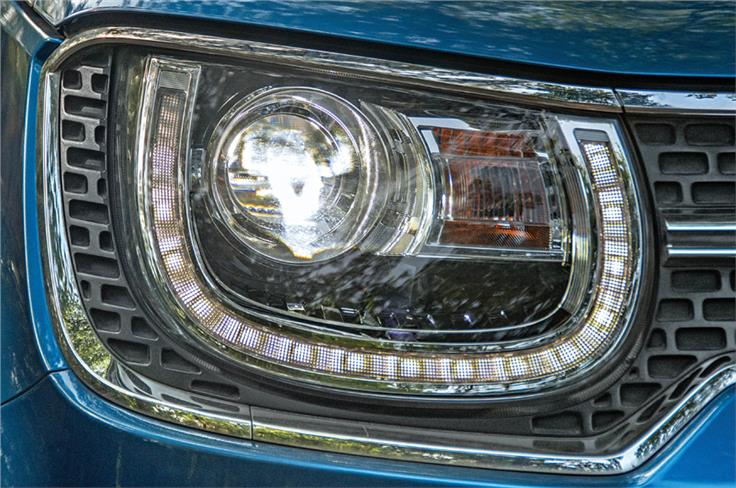 LED projector headlamps with daytime running lamps.