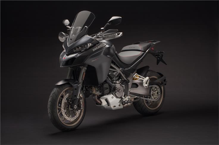 The 2018 Multistrada 1260 has a tall stance similar to the previous 1200.