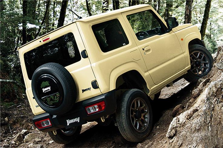 Both models are capable of off-roading thanks to the 4WD setup.