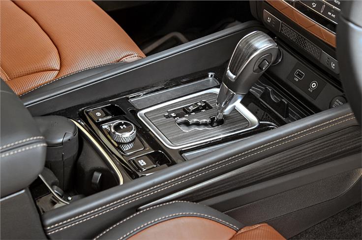 The Alturas will only be available with a 7-speed automatic gearbox. 