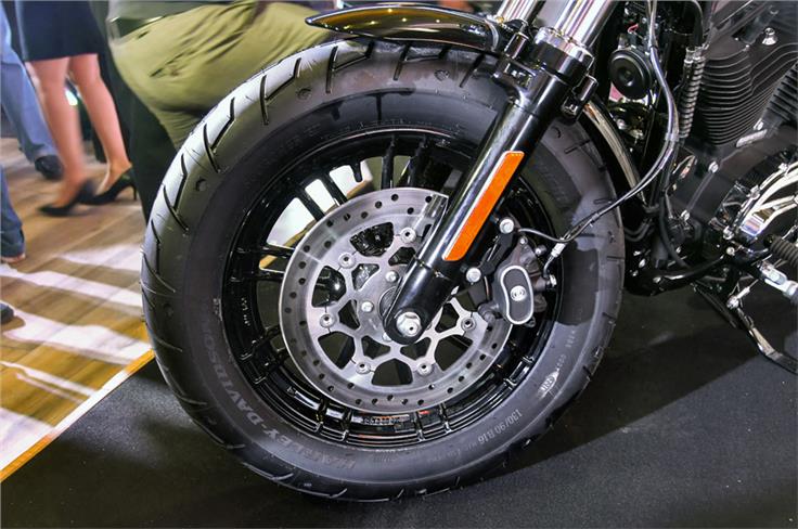 Fat front tyre on the Forty Eight Special.