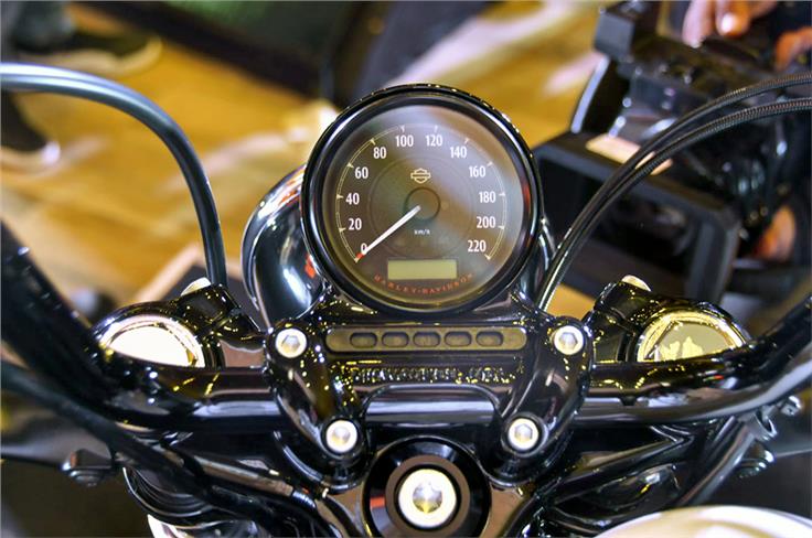 The analogue gauge on the Forty Eight Special remains the same.