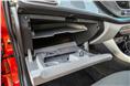 15-litre glovebox is cooled and gets compartments for different items.