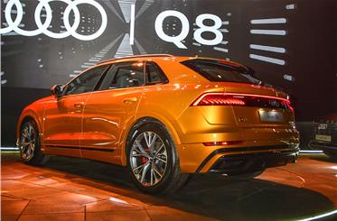 Audi  Q8