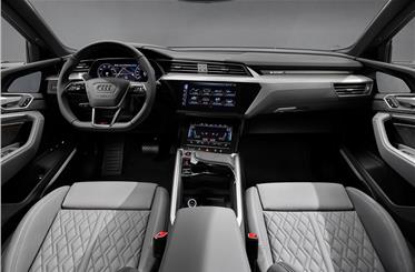 Audi  e-tron