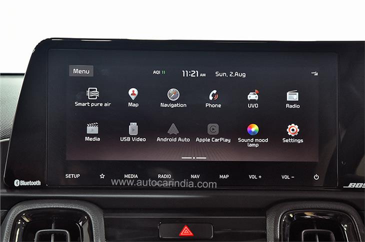 The 10.25-inch touchscreen comes with in-built navigation, Kia’s Uvo connectivity suite and more.