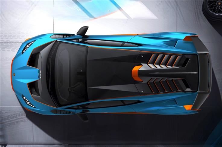The STO produces 53 percent more downforce over the Hurac&#225;n Performante - up to 450kg at 280kph.