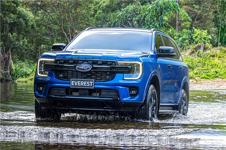 2022 Ford Everest wading through water left side view.