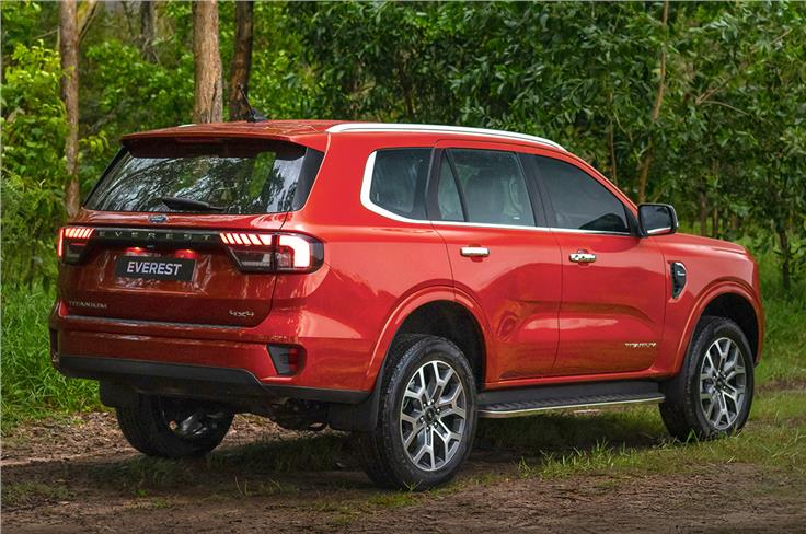 2022 Ford Everest rear three-quarters view in red.