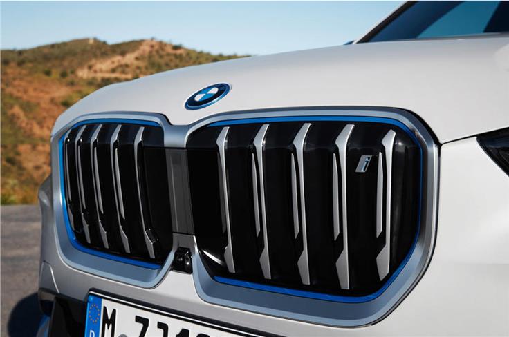 2022 BMW iX1 front grille
