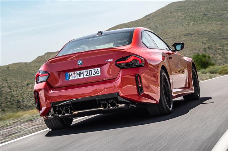 2023 BMW M2 coupe rear tracking