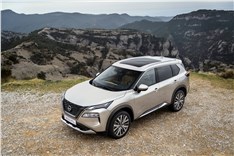 Nissan X-Trail image gallery 