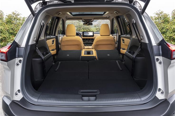 Nissan X-Trail boot space 