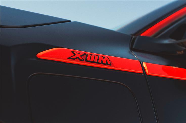 BMW XM Label Red badging