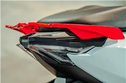 The tail-end also gets a sharp look, and the tail lamps bear some resemblance to the Ducati Panigale V4.