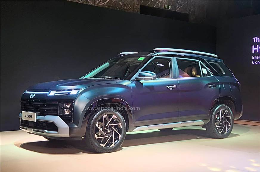 Hyundai Alcazar Images, Reviews and News Autocar India