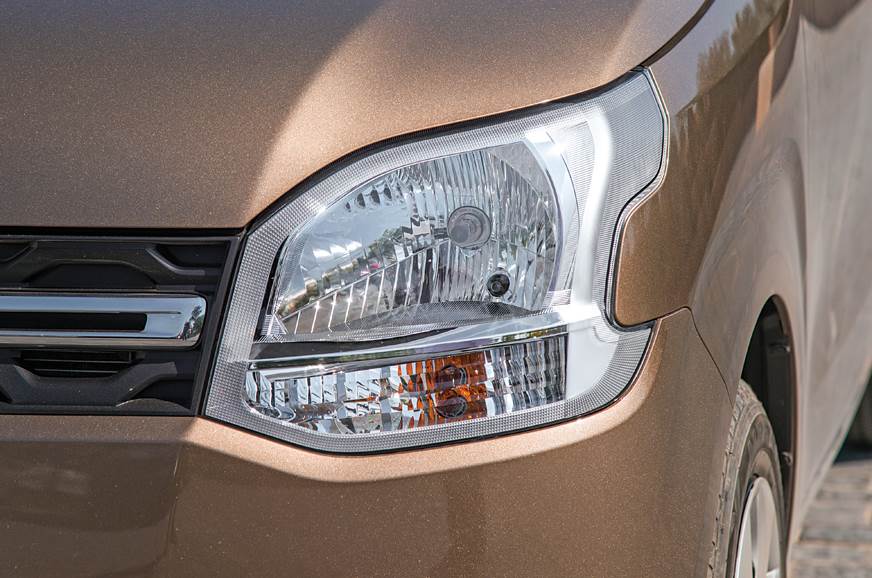 2019 Maruti Suzuki Wagon R headlamp