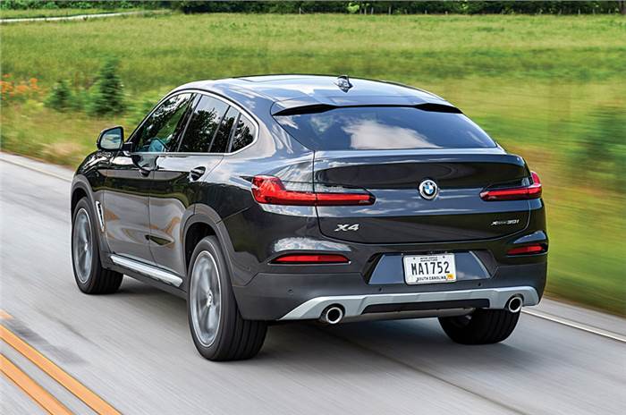 BMW X4 rear action