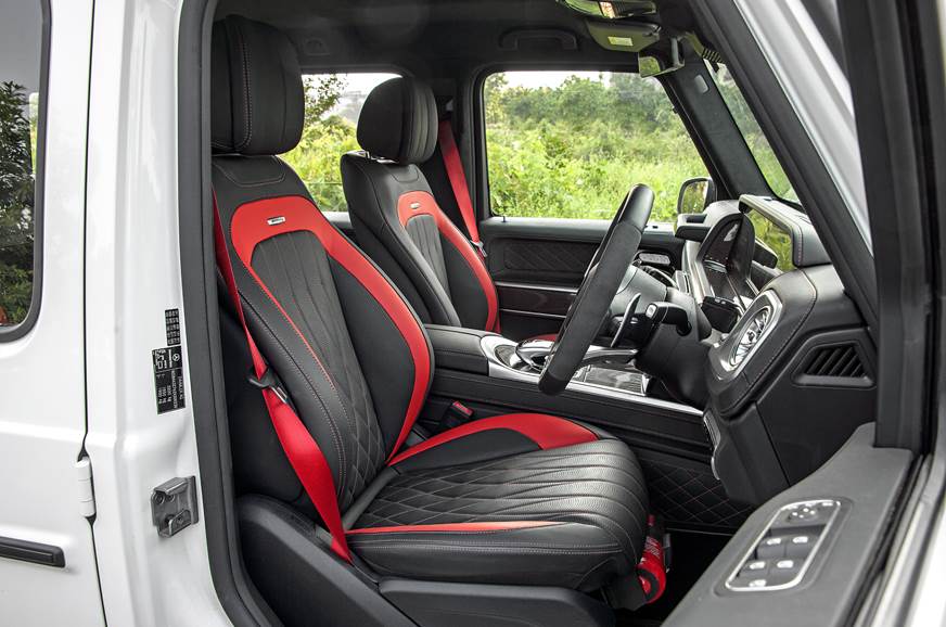 2018 Mercedes-AMG G 63 front seats