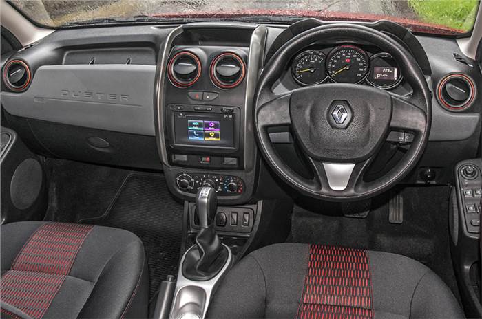Renault Duster CVT interior