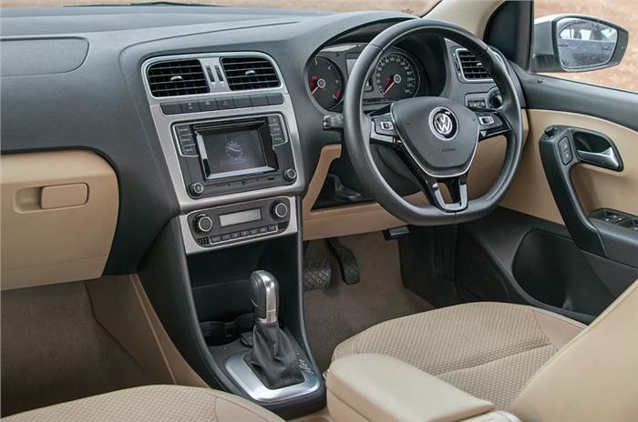 Volkswagen Ameo interior