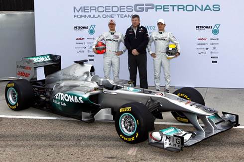 Mercedes MGP W02 launched 