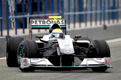 Rosberg tops first day at Jerez