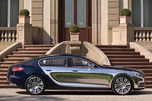 Bugatti to develop luxury saloon