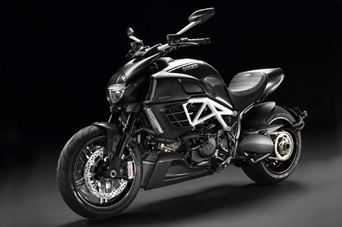 Ducati unveils Diavel AMG