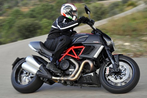 Ducati Diavel test ride and review
