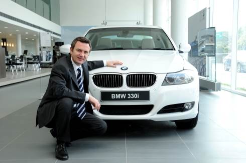 BMW launches 330i and 320d CE
