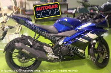 Facelifted Yamaha YZF-R15 coming